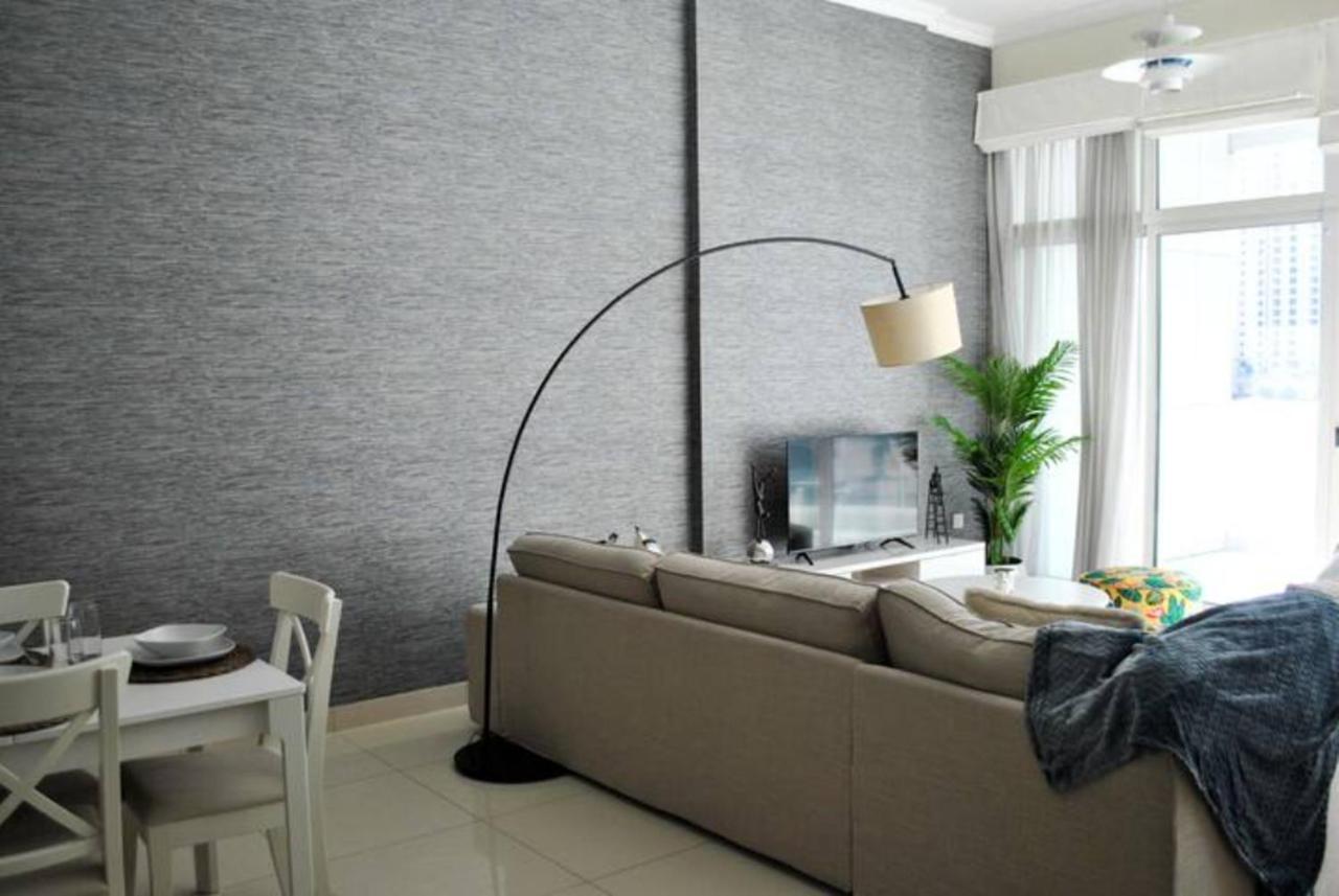 Relaxing 2Br Haven In Dubai Marina Perfect Location & Amenitiesアパートメント エクステリア 写真