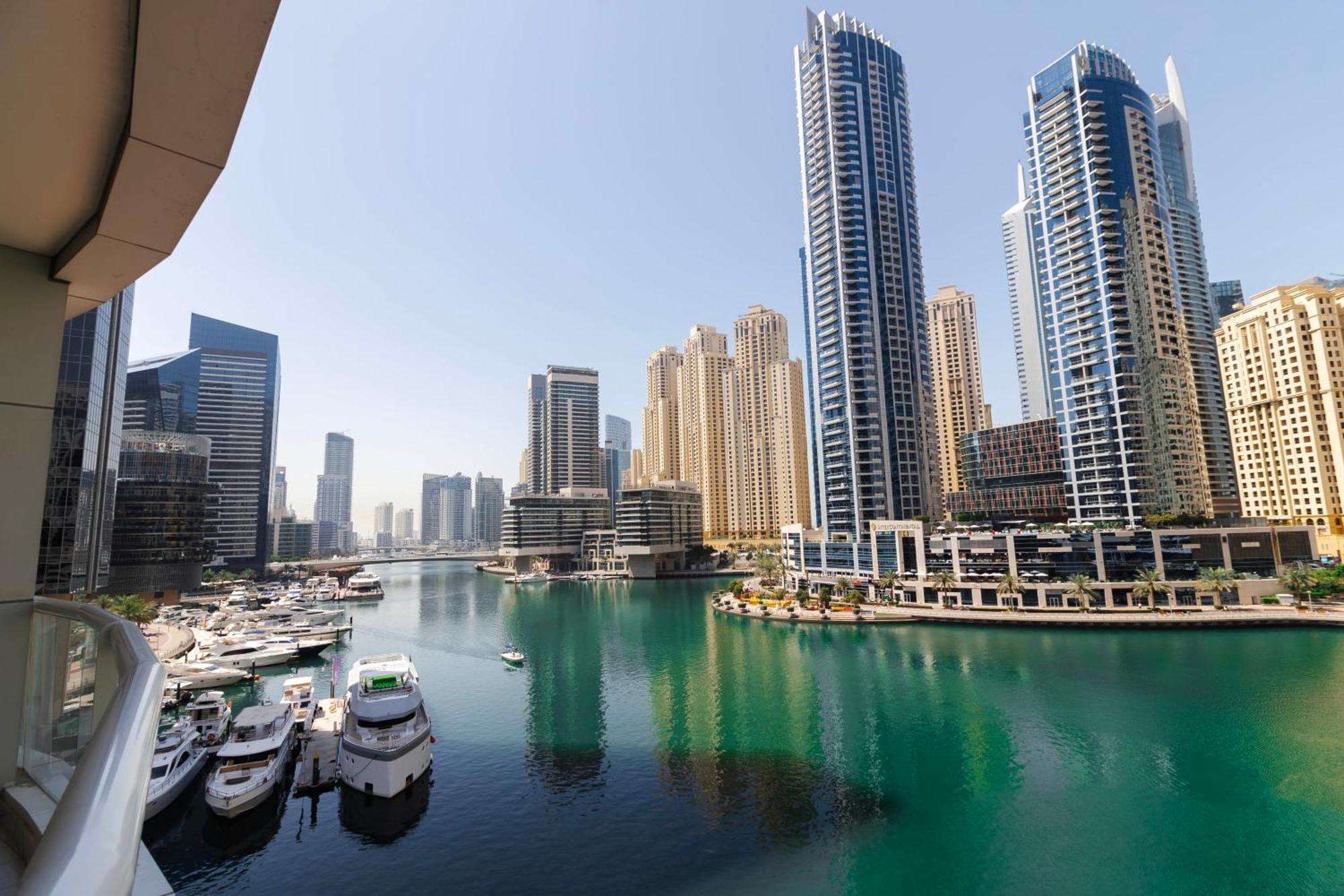 Relaxing 2Br Haven In Dubai Marina Perfect Location & Amenitiesアパートメント エクステリア 写真
